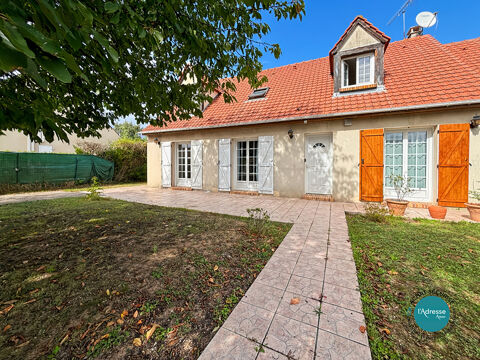   Maison familiale  Chevannes 147m2 Maison - 8 pice(s) - 147 m