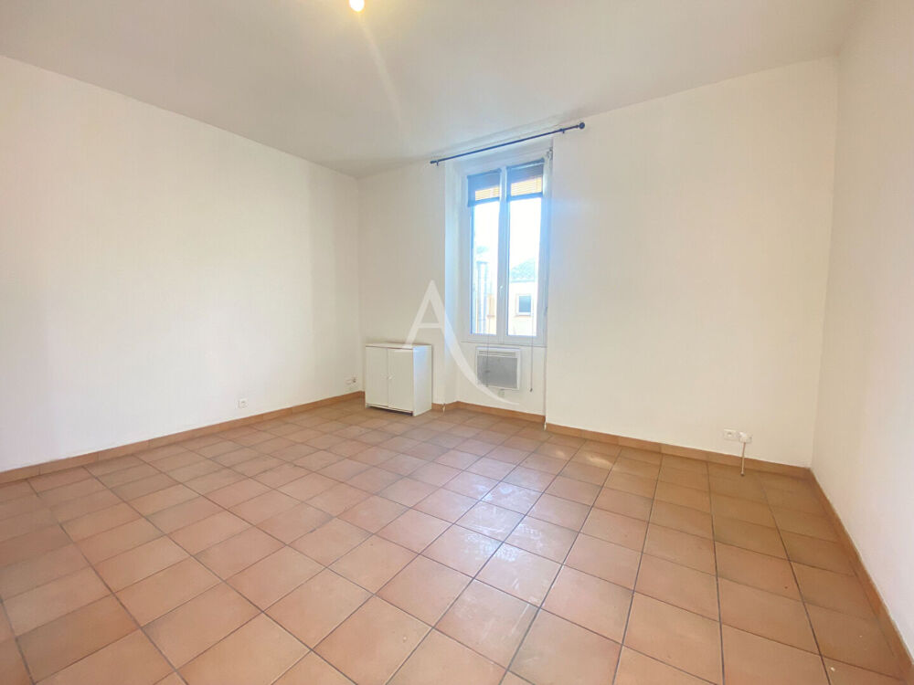Location Appartement LEZIGNAN-CORBIERES - Appartement T2 à louer proche de toutes commodités Lezignan corbieres
