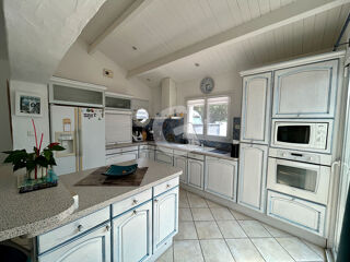  Maison  vendre 4 pices 145 m