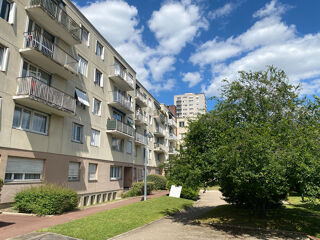  Appartement  vendre 4 pices 79 m