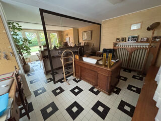  Villa � vendre 9 pi�ces 347 m�