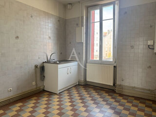  Appartement à louer 2 pièces 44 m²