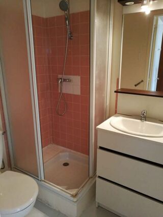  Appartement à louer 1 pièce 30 m²