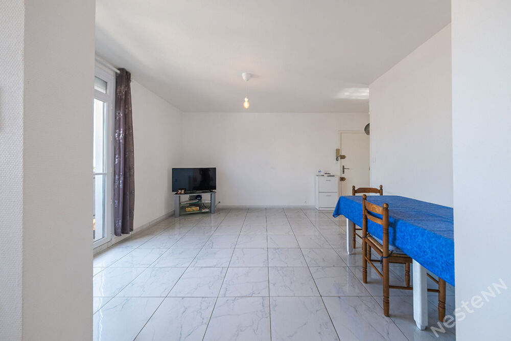 Vente Appartement CHALON-SUR-SAÔNE , appartement T5 rénové ascenseur et balcon Chalon sur saone