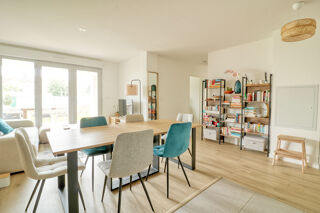  Appartement à louer 3 pièces 61 m²