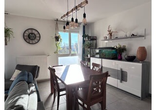  Appartement � vendre 3 pi�ces 79 m�