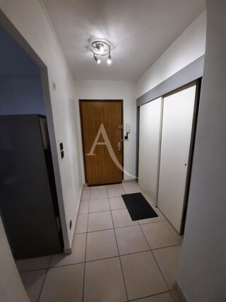  Appartement à louer 2 pièces 48 m²