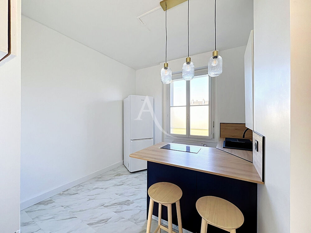 Location Appartement A LOUER T3 meublé avec parking proche gare Lafayette Angers