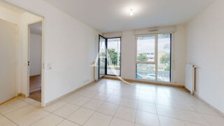  Appartement à louer 2 pièces 43 m²