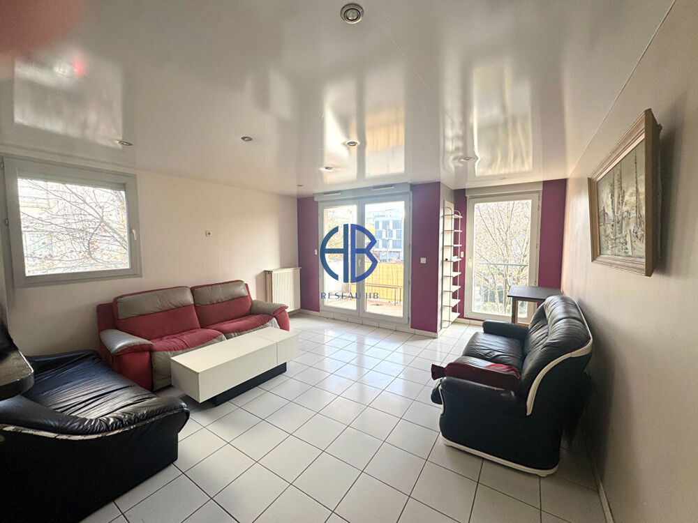 Vente Appartement Appartement Grenoble  3 pièces  69 m2 AVEC CAVE GARAGE EN SUS Grenoble