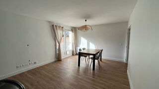 Maison à louer 5 pièces 76 m²