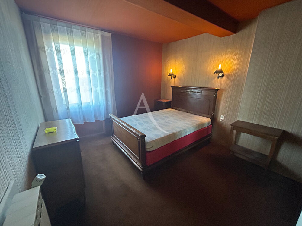 Vente Maison Maison villageoise sur trois niveaux avec ascenseur et grand garage Rieux minervois