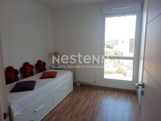  Appartement à louer 4 pièces 85 m²