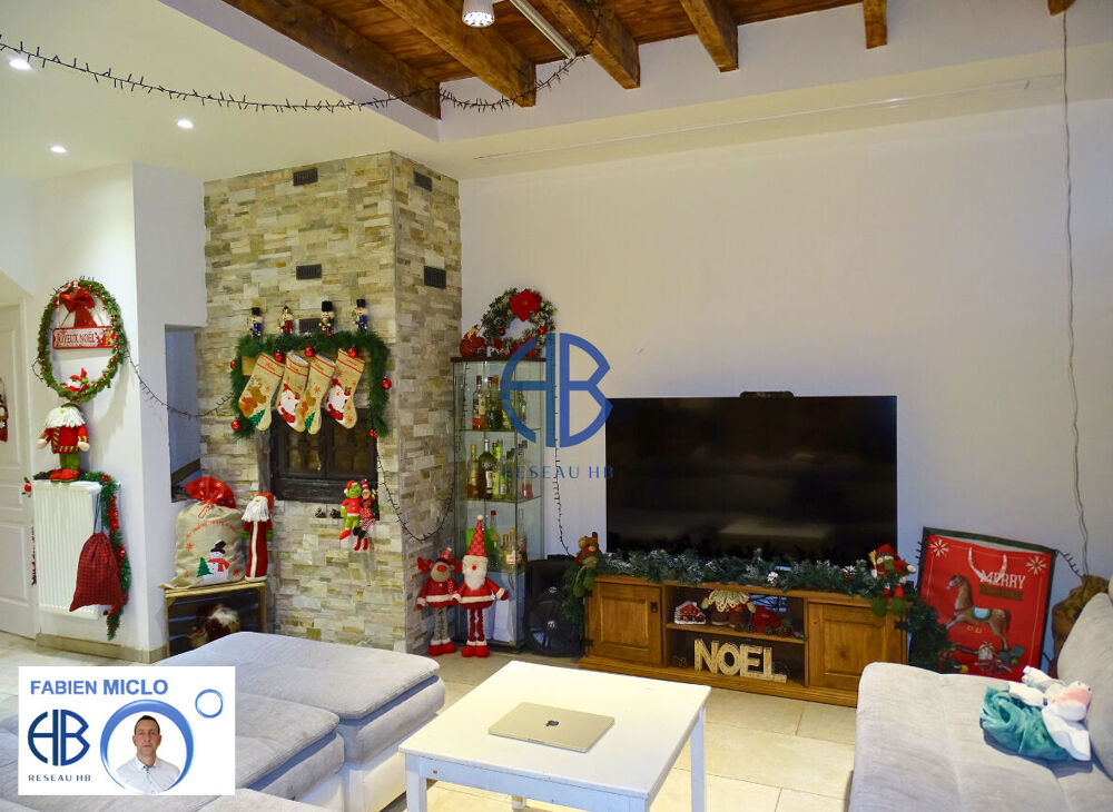 Maison 7 pièce(s) 215 m2