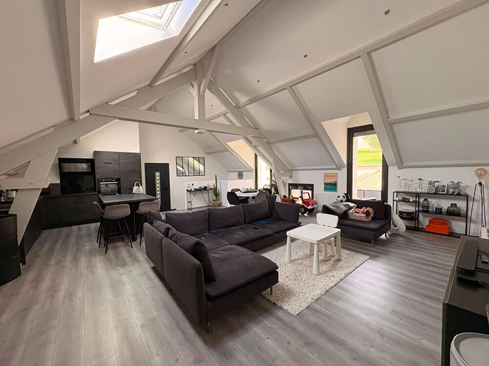 Vente Maison Maison Mezy Sur Seine 7 pièce(s) 174 m2 Mezy sur seine