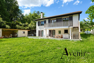  Maison � vendre 7 pi�ces 165 m�