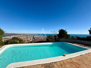  Maison � vendre 5 pi�ces 165 m�