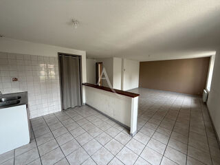  Appartement à louer 3 pièces 66 m²
