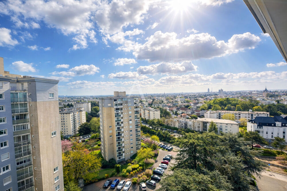 Vente Appartement Dernier étage avec vue panoramique sur Nantes, un appartement lumineux au potentiel remarquable Nantes