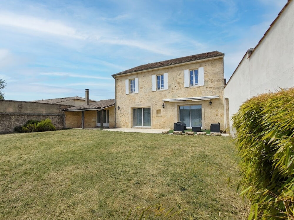 Maison de ville "bourgeoise" 245 m² Pugnac