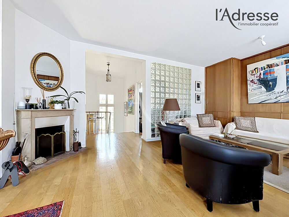 PUTEAUX CENTRE Appartement 8 pièces de 182 m²