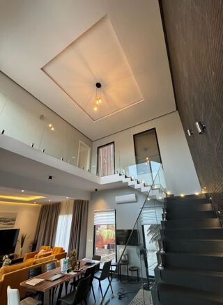  Maison � vendre 15 + pi�ces 450 m� Nguerigne