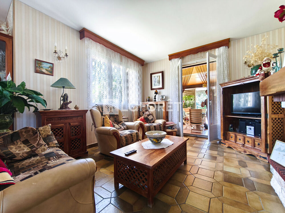Vente Maison Maison 4 chambres sur plus de 700 m² de terrain avec piscine Maureillas las illas