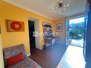  Maison à vendre 11 pièces 226 m²