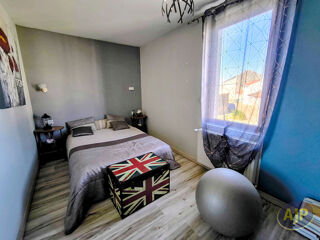  Maison � vendre 5 pi�ces 203 m�