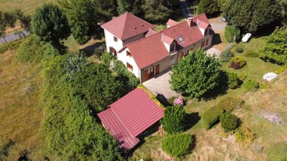 Vente Maison Maison de caractère sur 1,4 ha avec forêt Chalmoux