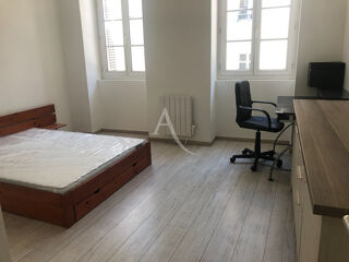 Location Appartement PAU CENTRE / Place Gramont - T3 Meublé Pau