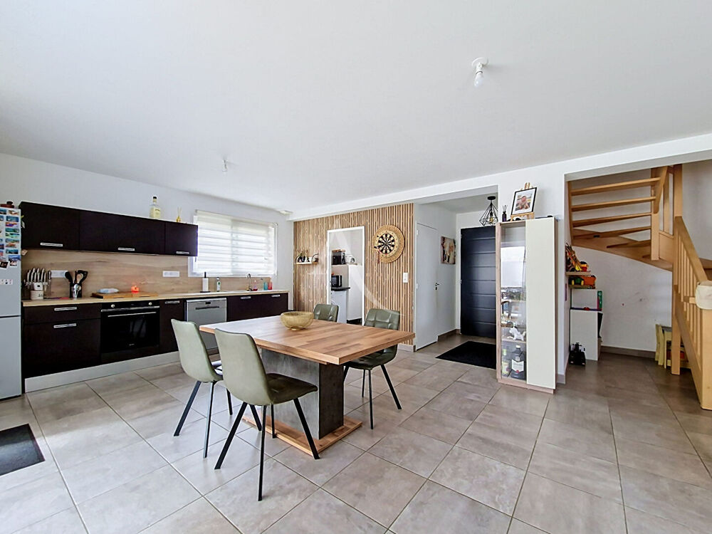 MONTREUIL JUIGNE - Maison de 2020, économique et fonctionnelle !