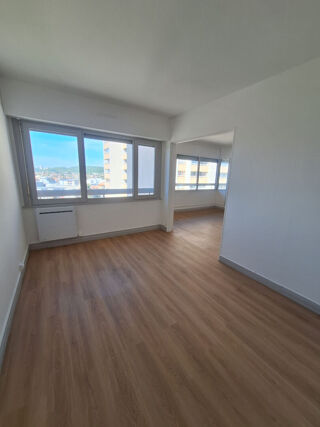  Appartement � louer 4 pi�ces 74 m�