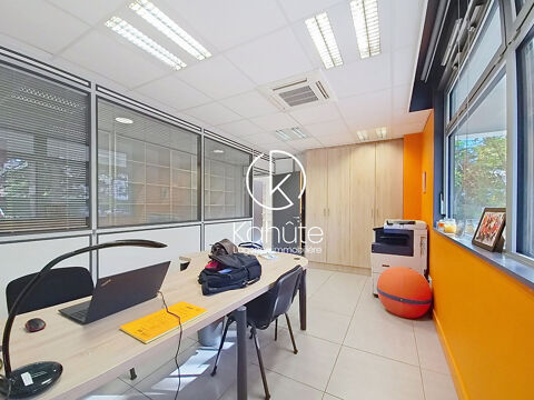 Bureau 117 M2 + cave 37 M2 LYON croix rousse, gros caillou 2145 69004 Lyon
