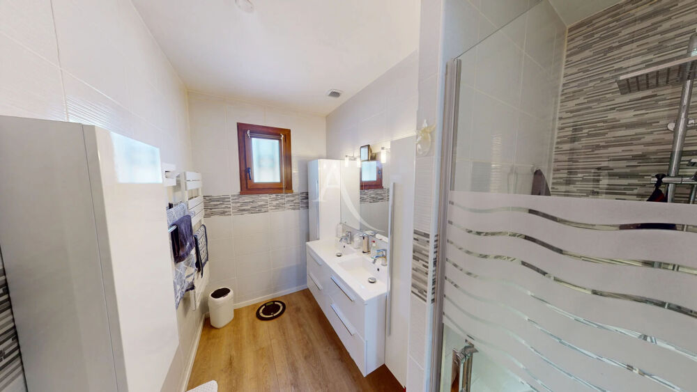 Vente Maison Maison Fay Aux Loges 6 pièces - 2641 m² de terrain avec dépendances Fay aux loges