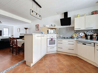  Maison � vendre 5 pi�ces 165 m�