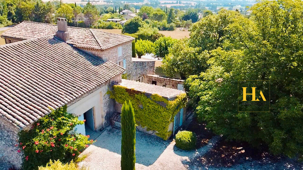 Propriété d'exception avec terrain constructible au coeur de Marsanne