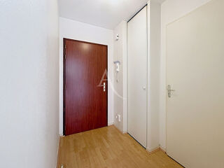  Appartement à louer 2 pièces 37 m²