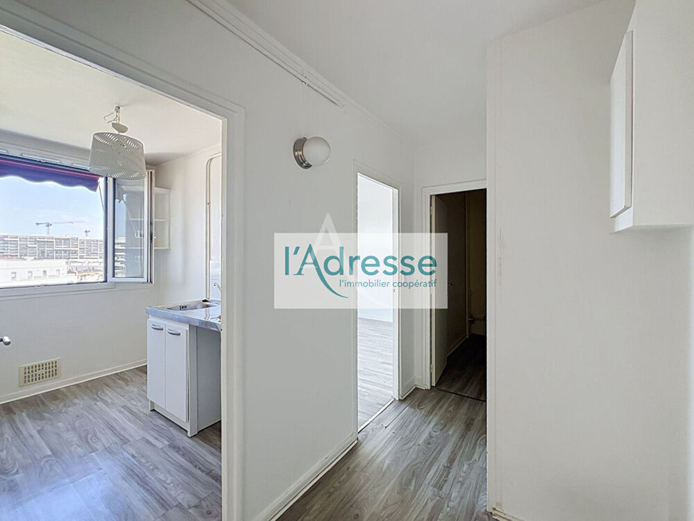 Vente Appartement REUILLY-DIDEROT - 2 PIÈCES - ÉTAGE ÉLEVÉ - SANS VIS-À-VIS - ASCENSEUR Paris 12