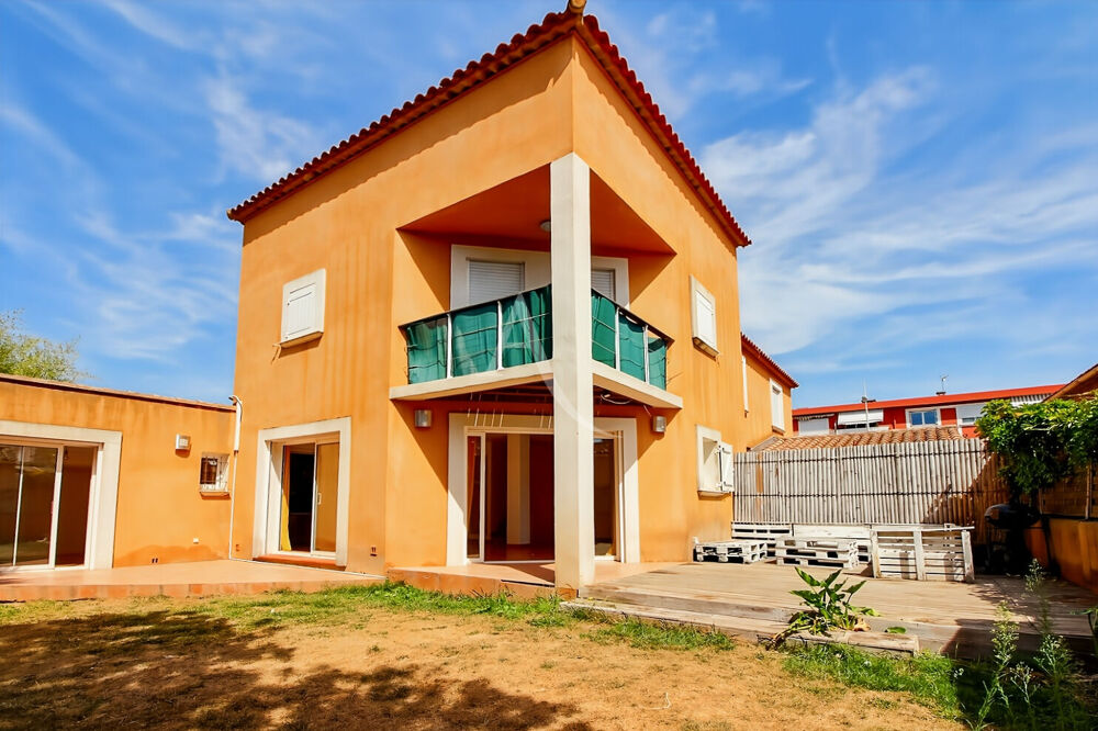 LE PRADET, vente en viager libre loué d'une villa T7 de 137.95 m² utiles