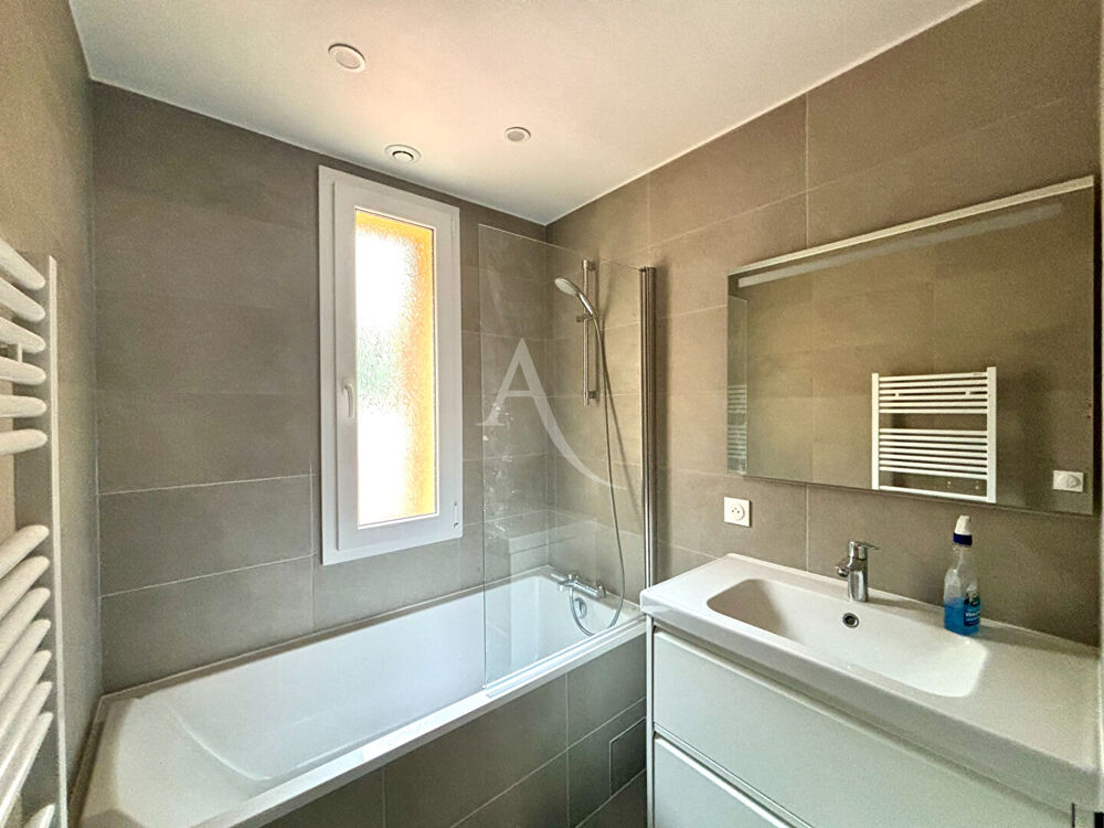 Appartement neuf 2 pièces coeur de ville