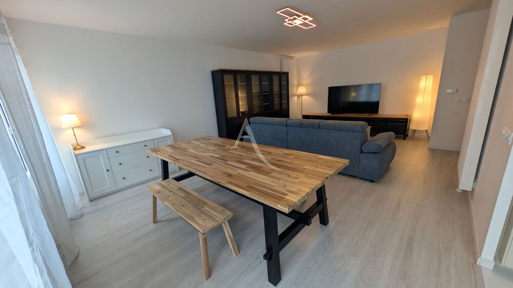 Location Appartement APAPRTEMENT A LOUER VIDE T4 96M² CHESSY Chessy