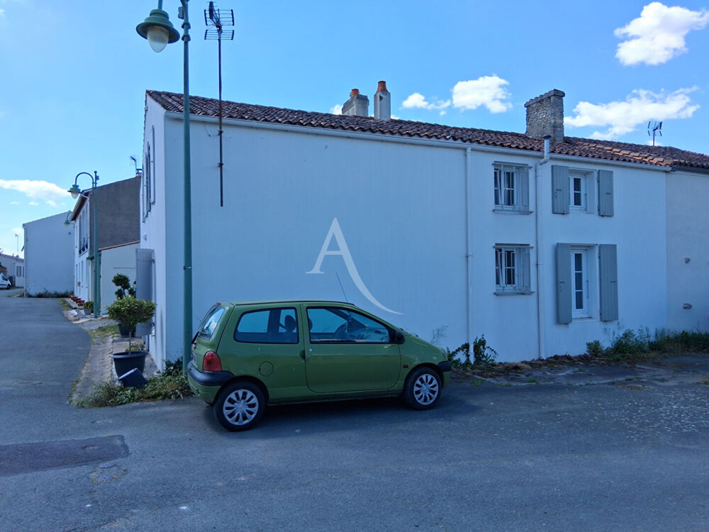 Maison 5 pièce(s),3 chambres ,petit jardinet, garage non attenant