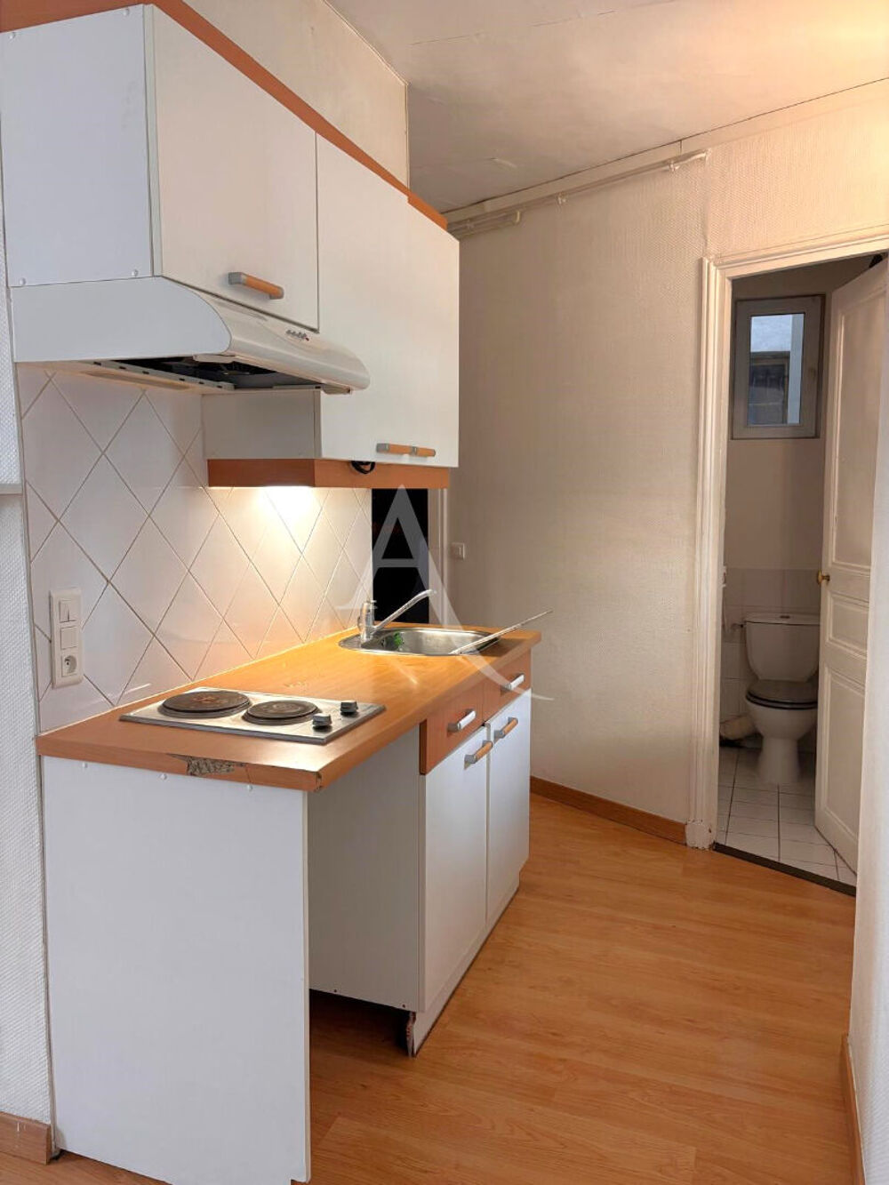 PARIS 11ème - Secteur Saint-Maur / Belleville - Appartement T2 - 30.10 m²