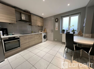  Immeuble à vendre 238 m²