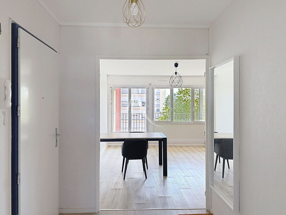 Appartement Les Ponts De Ce 3 pièce(s) 68 m2