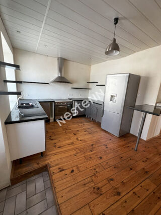  Maison � vendre 9 pi�ces 242 m�