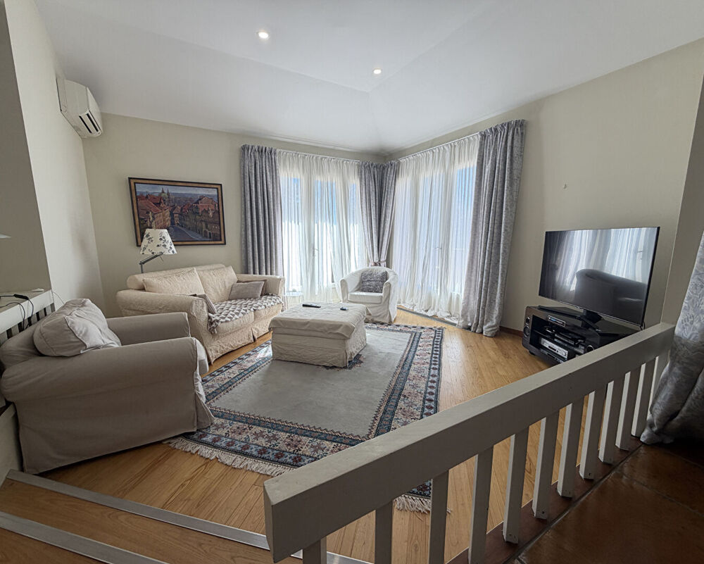 Vente Maison Montpezat De Quercy - Propriété 5 pièces  267.47 m2 Montpezat de quercy