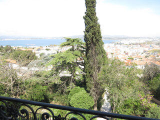  Maison  vendre 7 pices 241 m