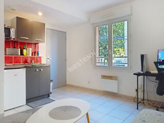 Vente Appartement Appartement T1 à vendre à Toulon -  proche FAC et centre-ville Toulon